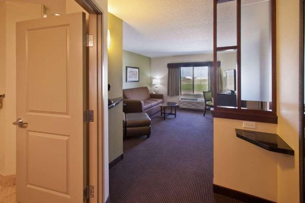 AMERICINN FAIRFIELD (Fairfield)